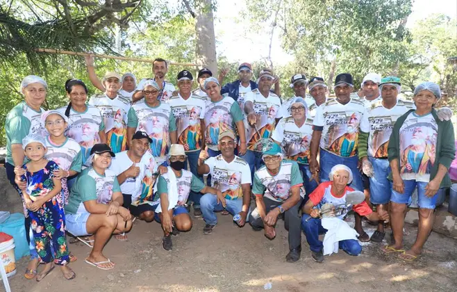 bonsucesso-celebra-padroeiro-dos-pescadores-e-reune-milhares-de-pessoas