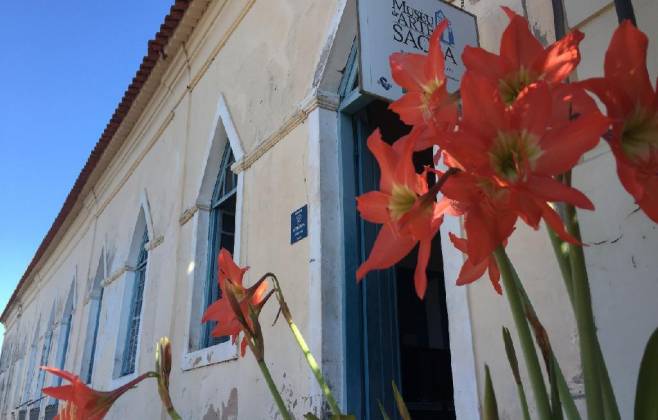 museu-de-arte-sacra-de-mato-grosso-realiza-colonia-de-ferias