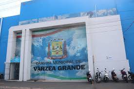 lei-que-assegura-vagas-em-escolas-proximas-de-residencia-para-filhos-de-pais-com-deficiencia-ou-idosos-e-sancionada-em-varzea-grande