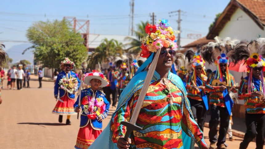 dancas-tradicionais-marcam-o-ponto-alto-da-festanca-de-vila-bela-da-santissima-trindade