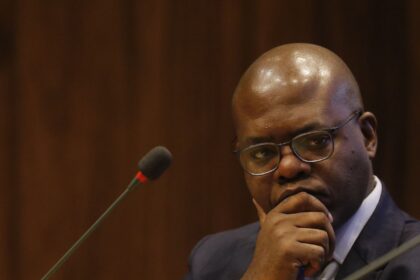 lula-demite-silvio-almeida-apos-denuncias-de-assedio-sexual