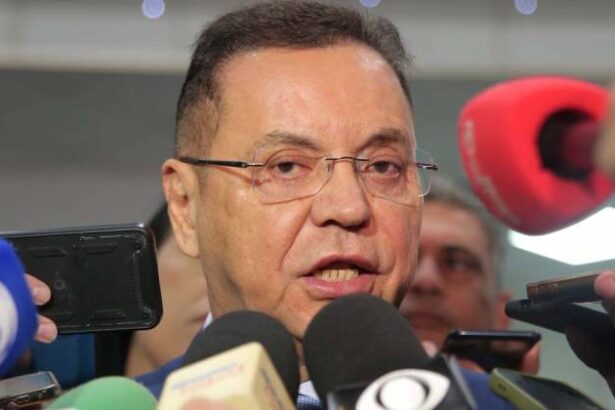 botelho-participa-de-congresso-de-direito-constitucional-e-legislativo-em-florianopolis