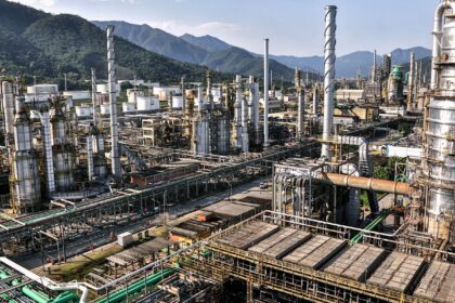 petrobras-lucra-r$-32,6-bilhoes-no-3o-trimestre,-alta-de-22,3%