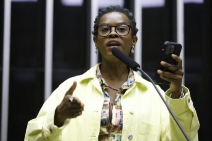 camara-aprova-30%-das-vagas-em-concursos-federais-para-pretos,-pardos,-indigenas-e-quilombolas