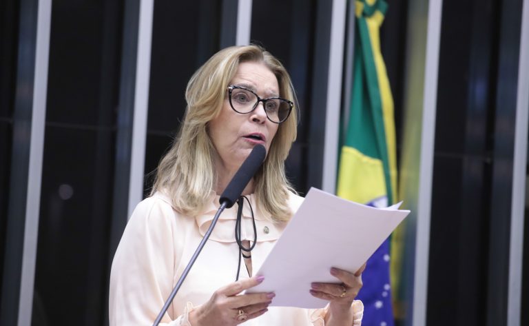 camara-aprova-projeto-que-tipifica-o-crime-de-invasao-virtual-de-domicilio
