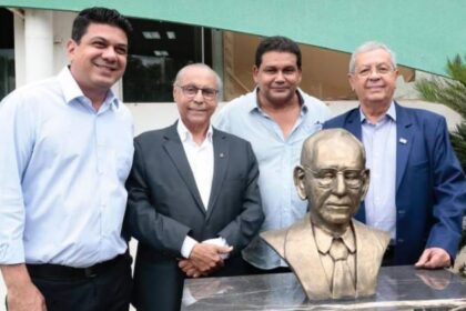 senador-jayme-campos-agradece-homenagem-ao-pai,-julio-domingos-de-campos
