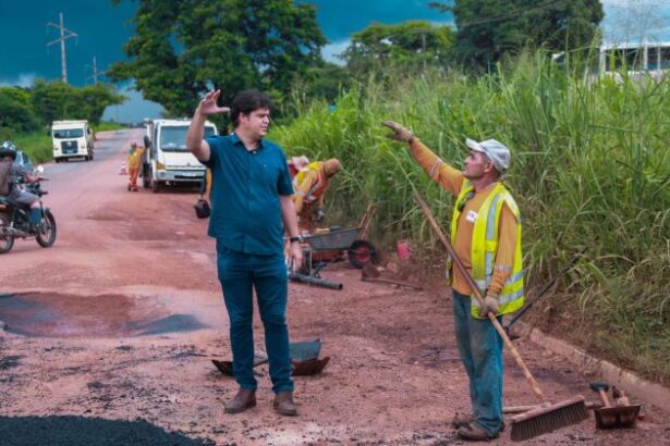 thiago-silva-fiscaliza-operacao-tapa-buracos-no-anel-viario-em-rondonopolis