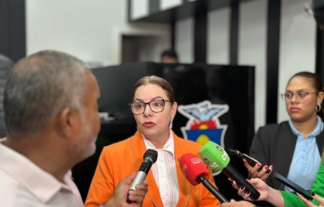 paula-calil-destaca-harmonia-entre-legislativo-e-executivo-na-sessao-inaugural