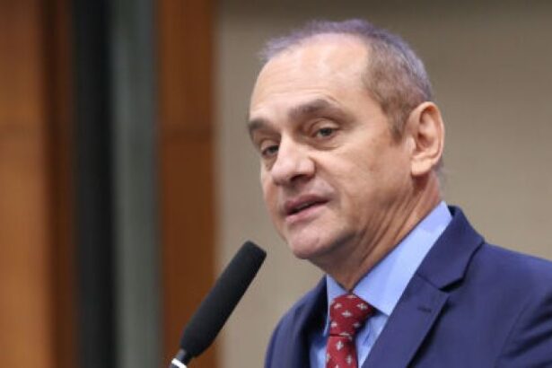 wilson-santos-contesta-pl-dos-agrotoxicos-e-pode-acionar-a-justica