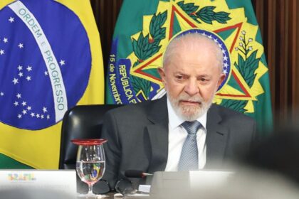 ameacas-“insistem-em-sobreviver”,-diz-lula-sobre-golpe-de-64