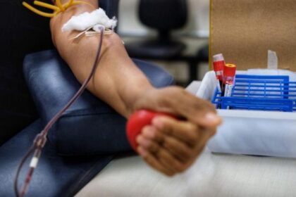 com-baixa-no-estoque,-mt-hemocentro-convoca-doadores-para-doarem-sangue