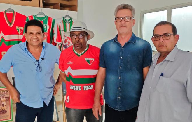 wanderley-cerqueira-celebra-76°-aniversario-do-operario-e-anuncia-espaco-de-memoria-na-nova-sede-da-camara