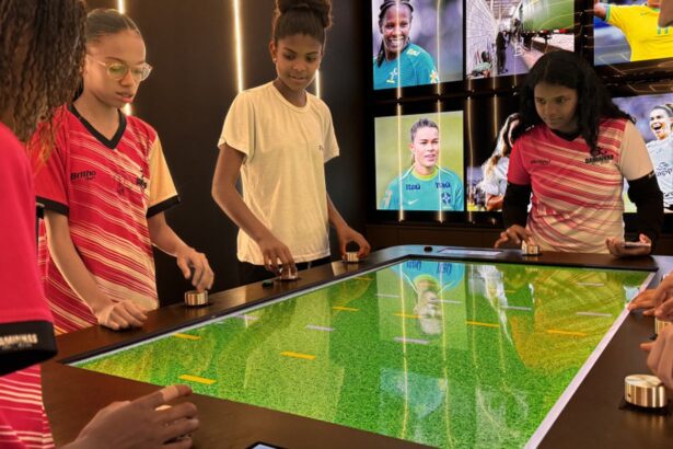 caravana-roda-o-pais-com-ex-atletas-do-futebol-feminino