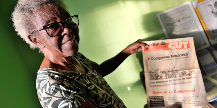 dona-zica,-92-anos:-da-infancia-como-domestica-a-lideranca-sindical