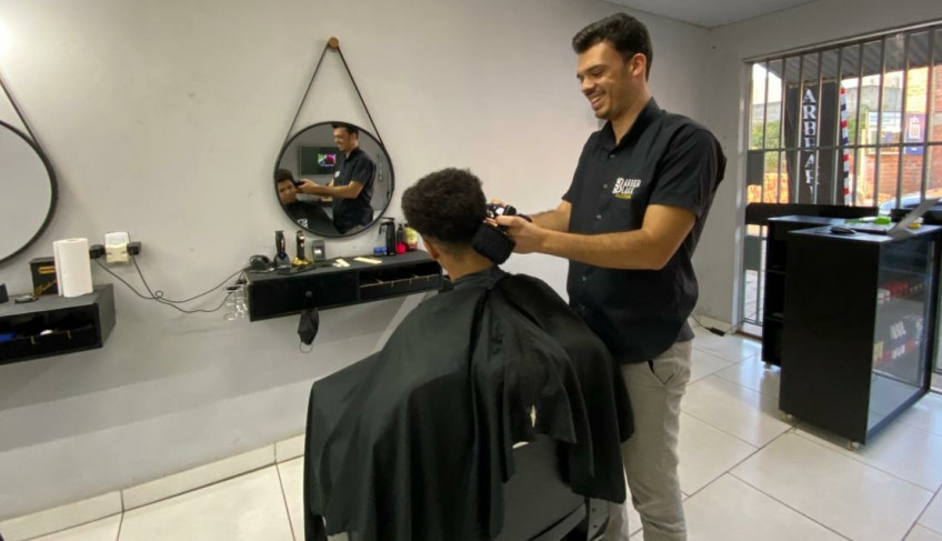 no-dia-do-homem,-barbearia-em-barra-do-garcas-mostra-como-o-autocuidado-masculino-impulsiona-novos-negocios
