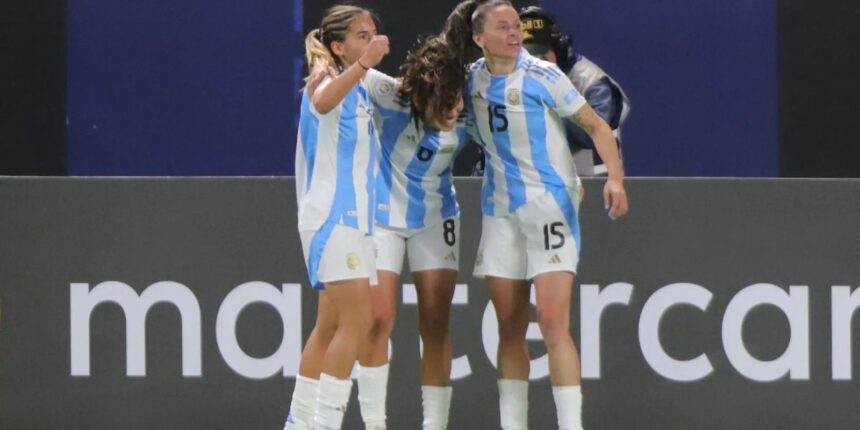 argentina-vence-chile-e-vira-lider-do-grupo-a-na-copa-america-feminina