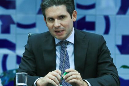 motta-defende-pec-da-blindagem-e-diz-que-debate-foi-distorcido