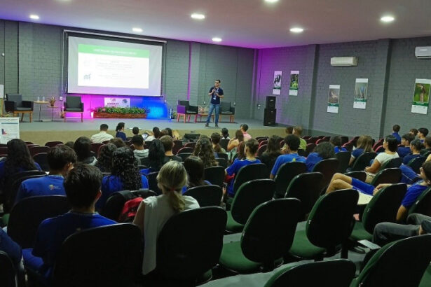 palestra-inspira-estudantes-a-empreenderem-durante-a-‘1a-feira-de-ciencias-da-amazonia-mato-grossense’