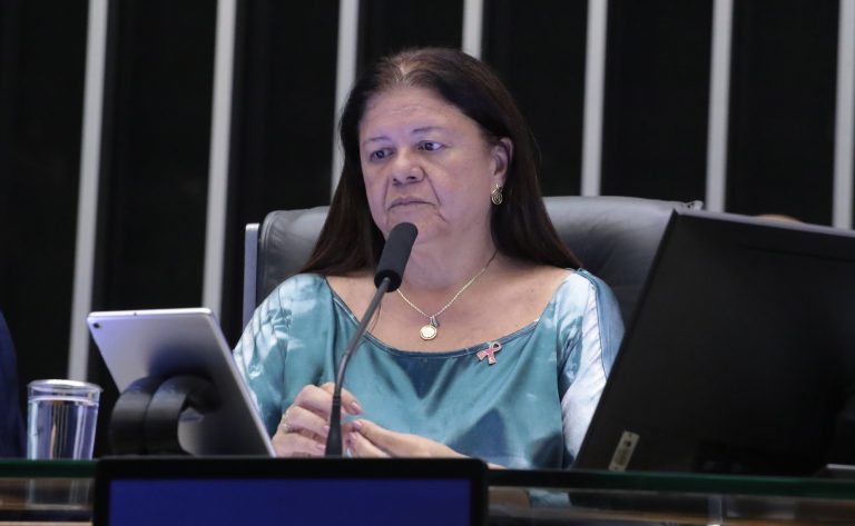 comissao-aprova-projeto-que-considera-cuidado-com-filho-como-criterio-para-definir-pensao-alimenticia