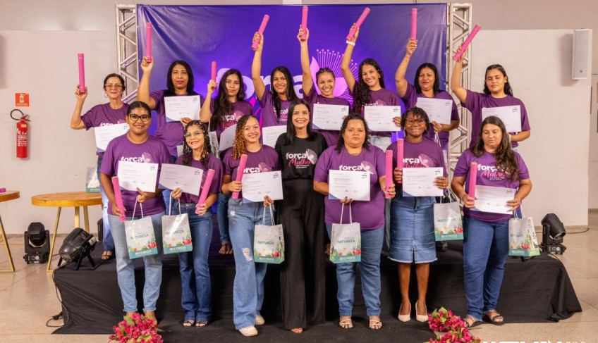 curso-de-trancas-forma-mulheres-empreendedoras-em-agua-boa-e-barra-do-garcas