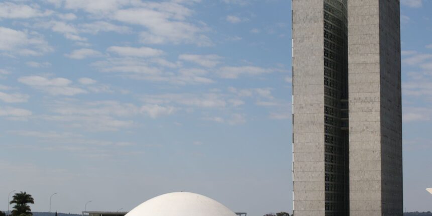 congresso-aprova-mp-do-licenciamento-ambiental-especial