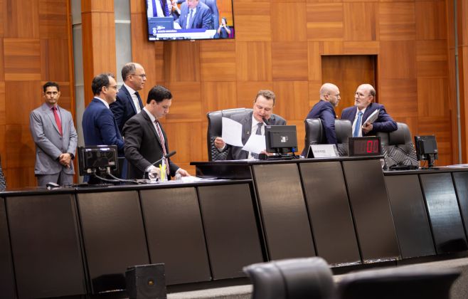 presidente-max-abre-prazo-improrrogavel-de-cinco-dias-para-indicacao-de-membros