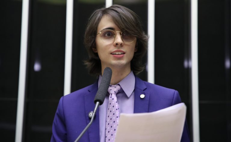 projeto-cria-testamento-simplificado-gratuito-para-bens-digitais,-como-contas-em-redes-sociais