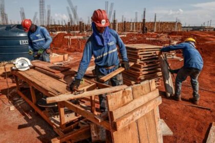 mt-gera-4,7-mil-empregos-formais-em-fevereiro-de-2026