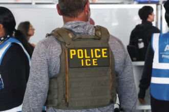 eua-pedem-saida-de-“funcionario-brasileiro”-por-manipular-imigracao