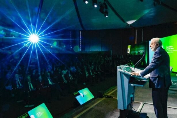 conflito-no-oriente-medio-e-“guerra-da-insensatez”,-afirma-lula