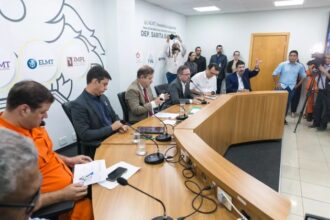 comissao-cobra-revisao-de-demissoes-no-samu-e-amplia-debate-sobre-atendimento-pre-hospitalar