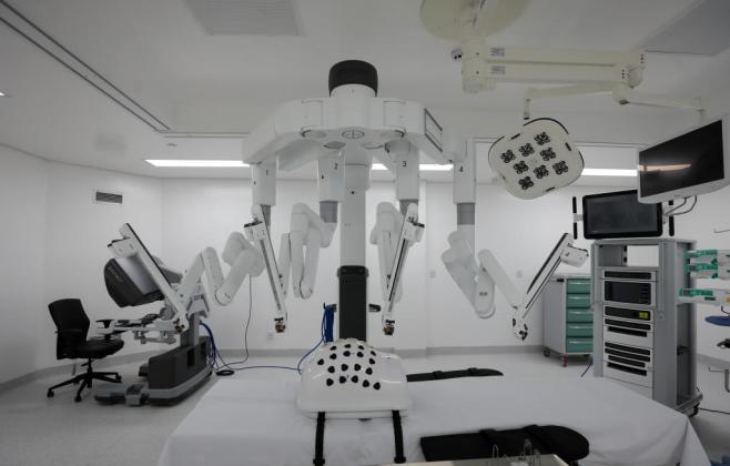 hospital-central-realiza-mutirao-de-cirurgias-roboticas-para-tratar-cancer-de-prostata