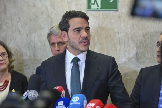 “nao-e-simples,-mas-senado-e-soberano”,-diz-messias-apos-rejeicao