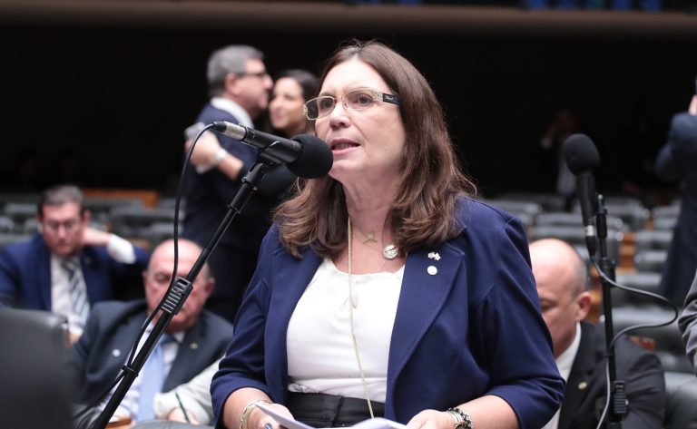 camara-aprova-projeto-que-classifica-crimes-sexuais-contra-vulneraveis-como-hediondos-e-inafiancaveis