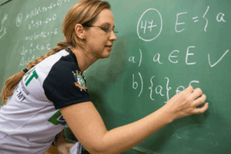unemat-oferta-seletivo-unificado-com-212-vagas-para-professores-temporarios