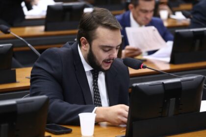 comissao-aprova-advocacia-privada-para-advogados-da-uniao-e-procuradores-federais