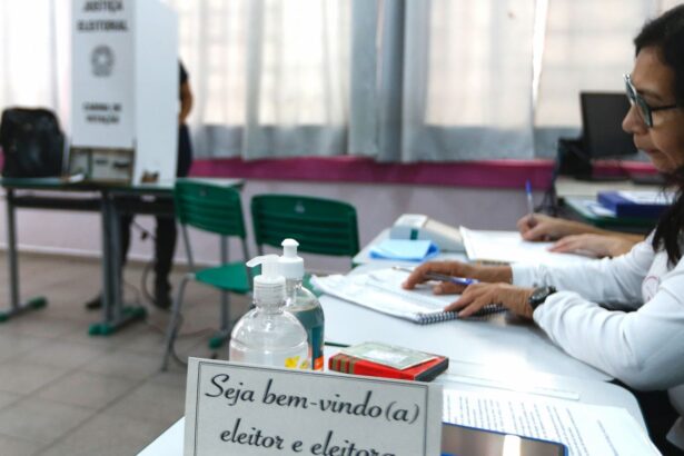 eleicoes-2026:-eleitor-pode-se-inscrever-para-ser-mesario-voluntario