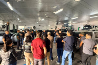 empreendedores-de-mato-grosso-conhecem-novidades-do-setor-automotivo-em-curitiba