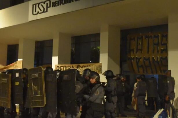 vereadores-provocam-universitarios-em-sp-e-ato-tem-confronto