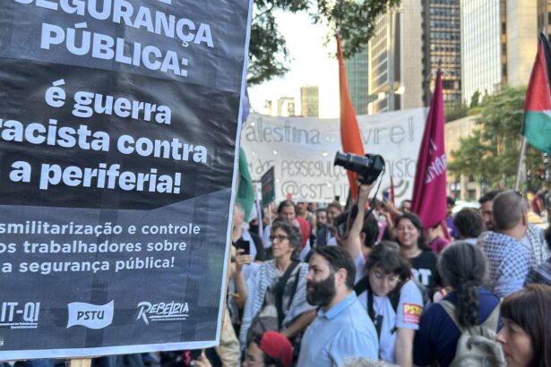 cordao-da-mentira-faz-ato-na-paulista-para-lembrar-crimes-de-maio