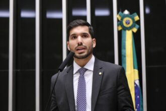 comissao-aprova-projeto-que-proibe-reducao-de-pena-por-estudo-para-membros-de-faccoes