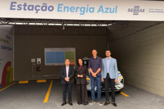 sebrae/mt-inaugura-estacao-energia-azul-para-recarga-de-veiculos-eletricos