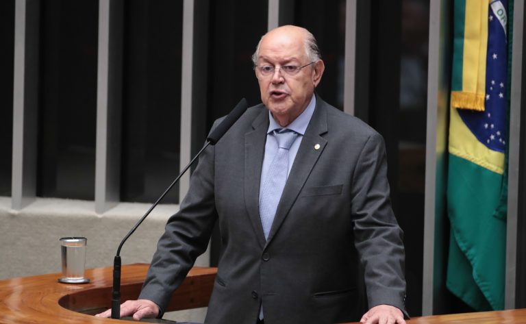 lei-da-ficha-limpa-completa-16-anos-com-mudancas-e-contestacao-no-stf